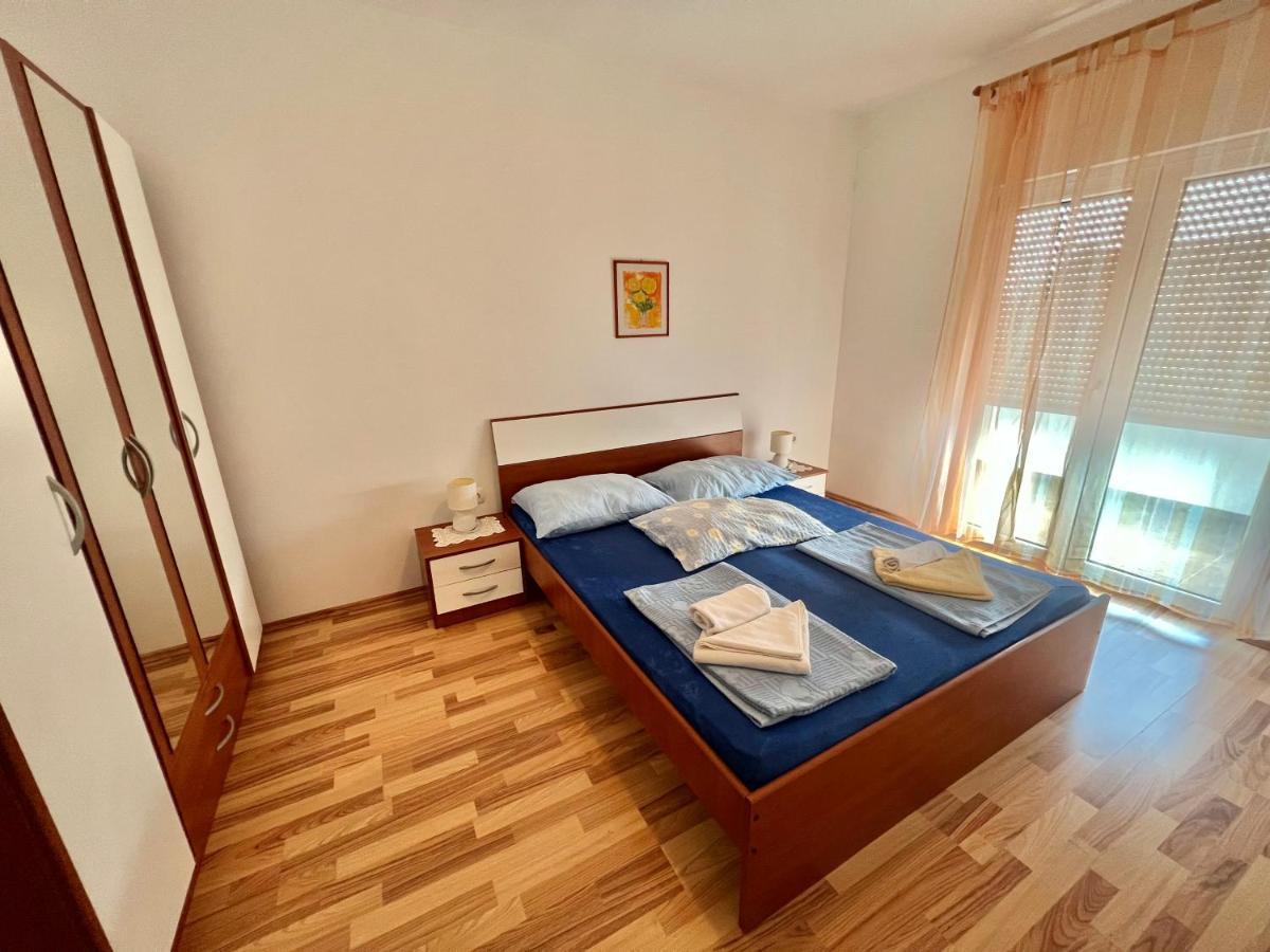 Apartmani Marija Dramalj Exterior foto
