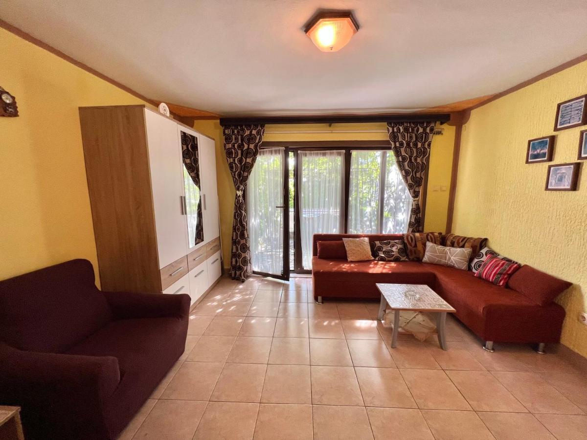 Apartmani Marija Dramalj Exterior foto